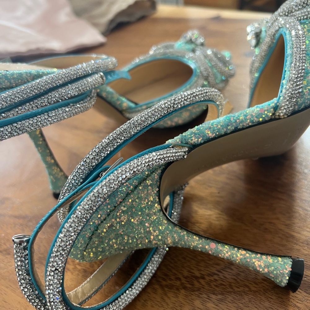 MACH & MACH Turquoise and Silver Glitter Heels - Picture 6 of 6